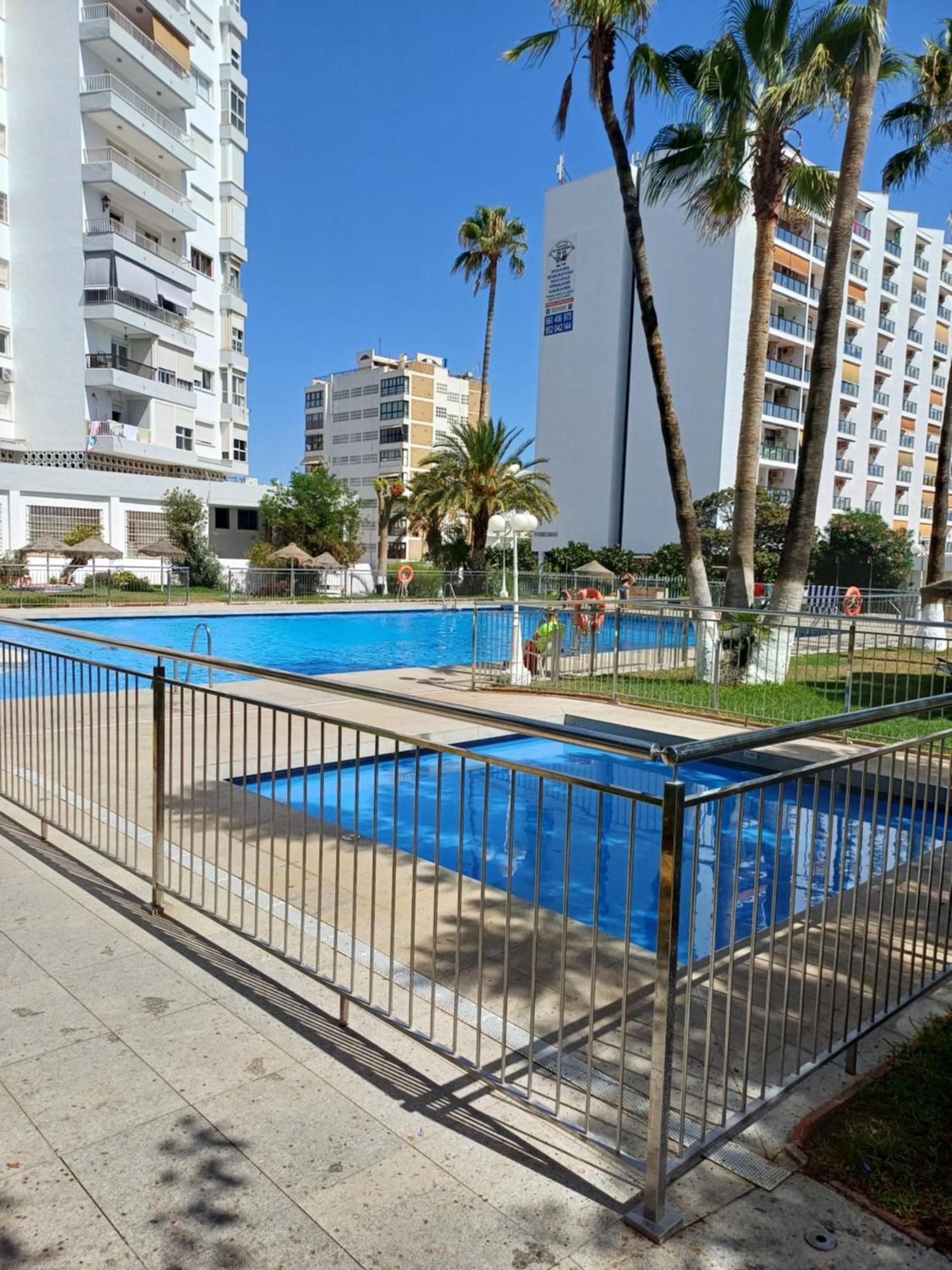 Luminoso Estudio Muy Cerca De La Playa Apartment Benalmadena Exterior photo